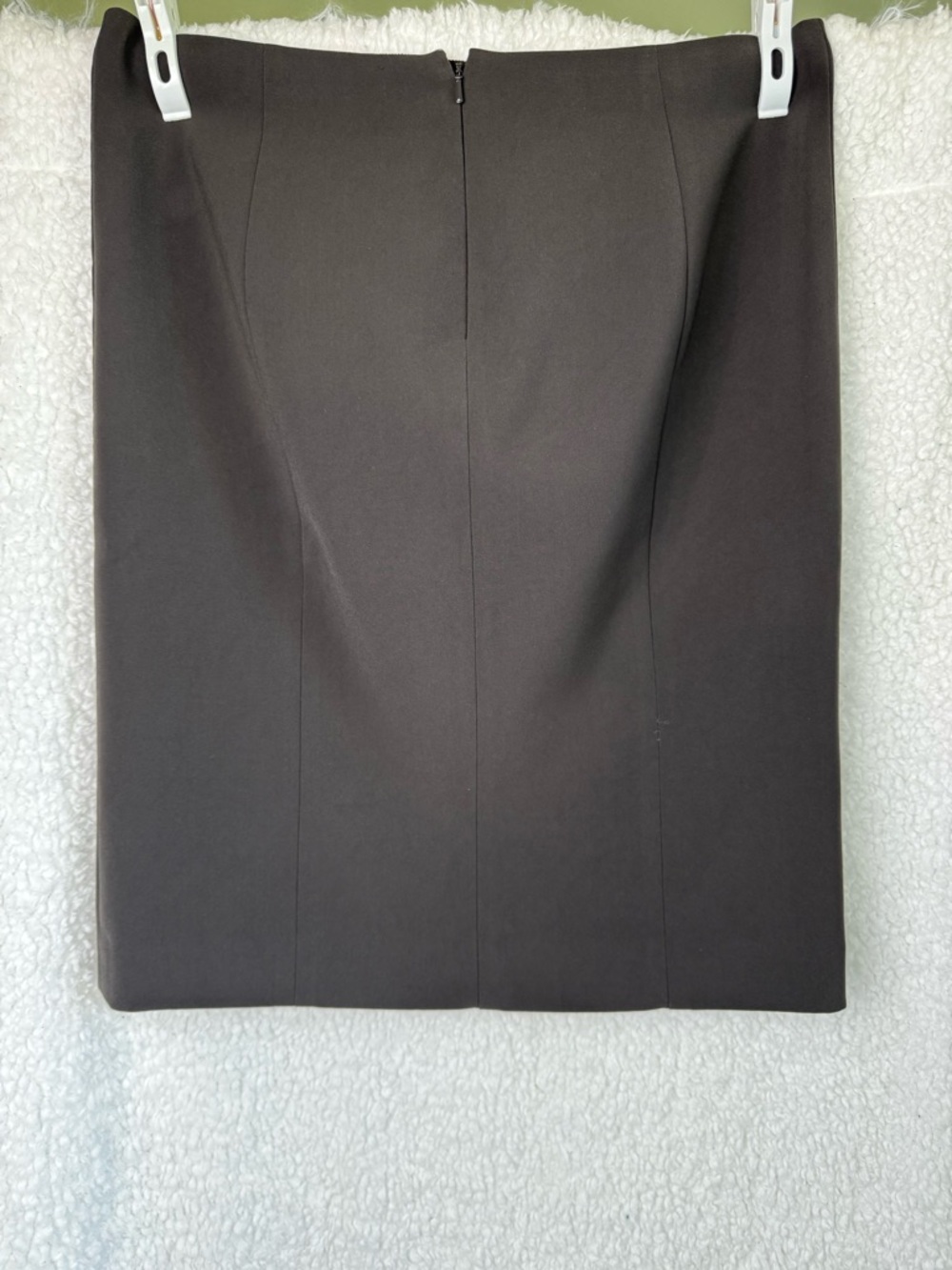 W by Worth Dark Green Pencil Skirt Lined Sz 10 Two Zipper Details Front Hem - Picture 4 of 9